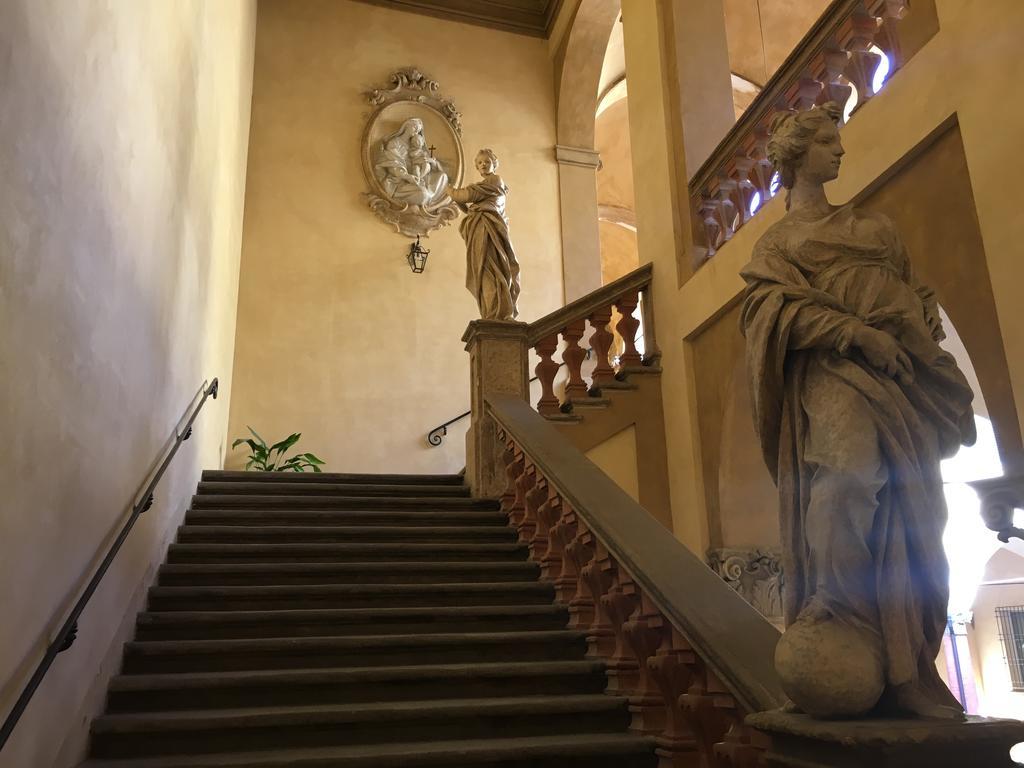 Antica Casa Zucchini B&B Болонья Экстерьер фото
