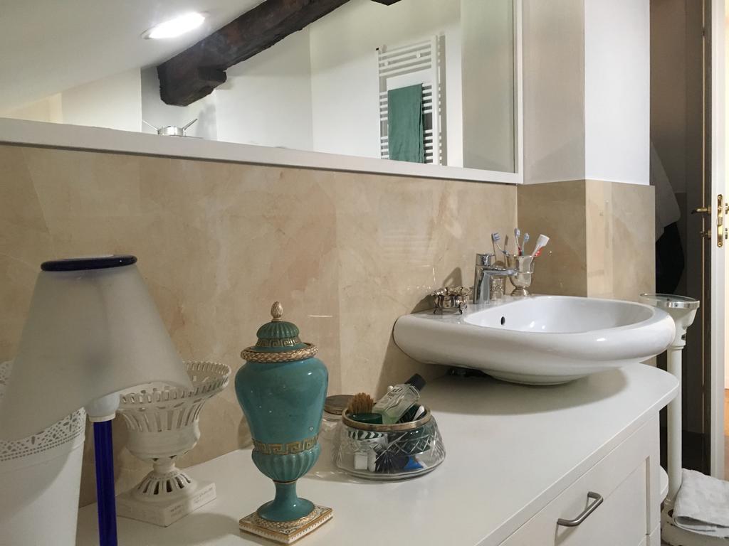 Antica Casa Zucchini B&B Болонья Экстерьер фото