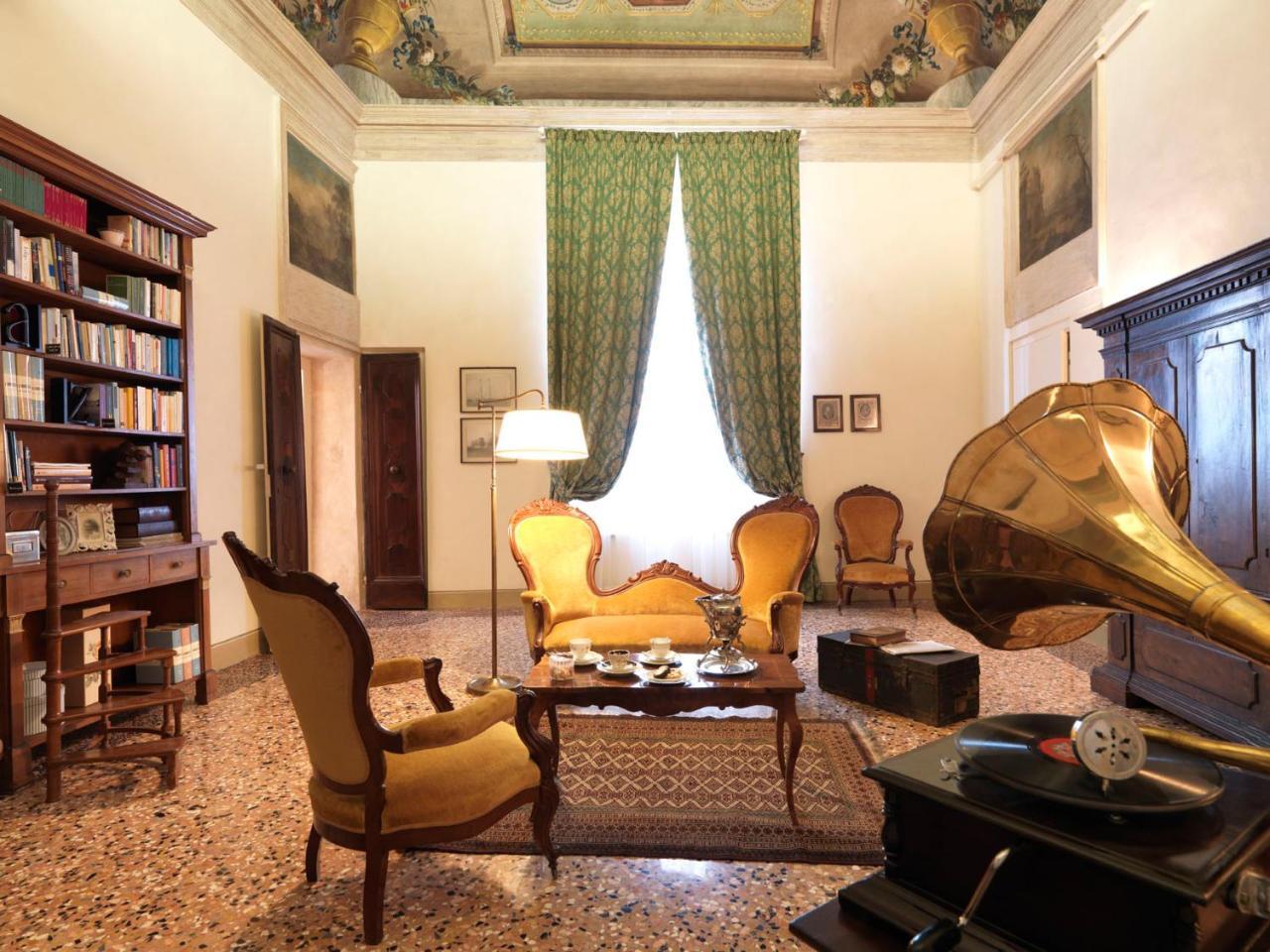 Antica Casa Zucchini B&B Болонья Экстерьер фото
